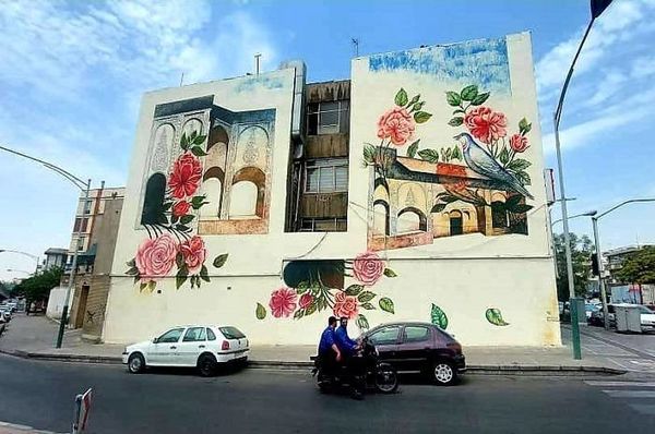 450 مترمربع طرح هنری بر دیواره محله ستارخان نقش بست