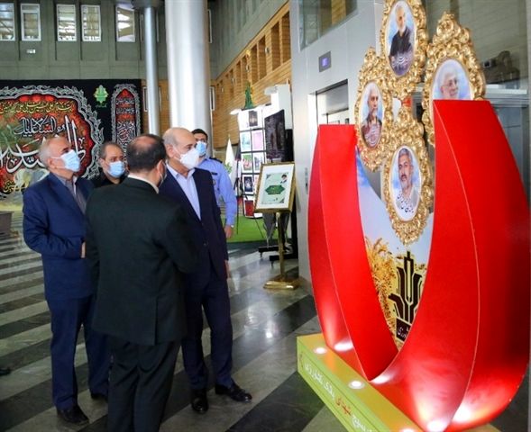 برپایی نمایشگاه هفته دفاع مقدس در بانک کشاورزی