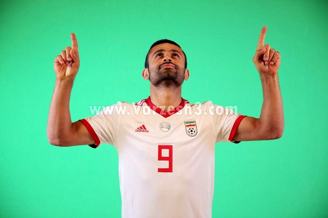 به خودمان اعتقاد زیادی داریم /حرفم را در زمین می‌زنم نه مطبوعات