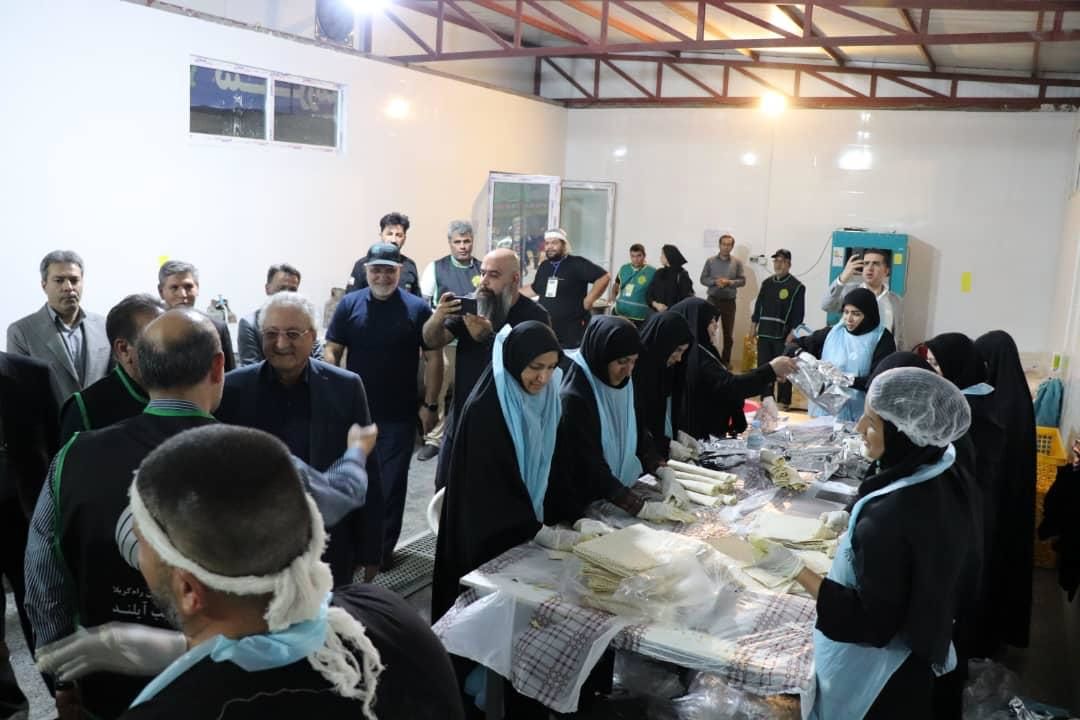 موکب آیلند ایستگاه اول زایران کربلا با میزبانی بیش از ۱۰ هزار نفر در شبانه روز 

