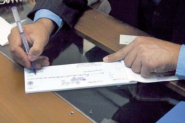 کمک یک میلیارد و 100 میلیون تومانی خیّر قمی برای تأمین پوشاک مددجویان کمیته امداد 


