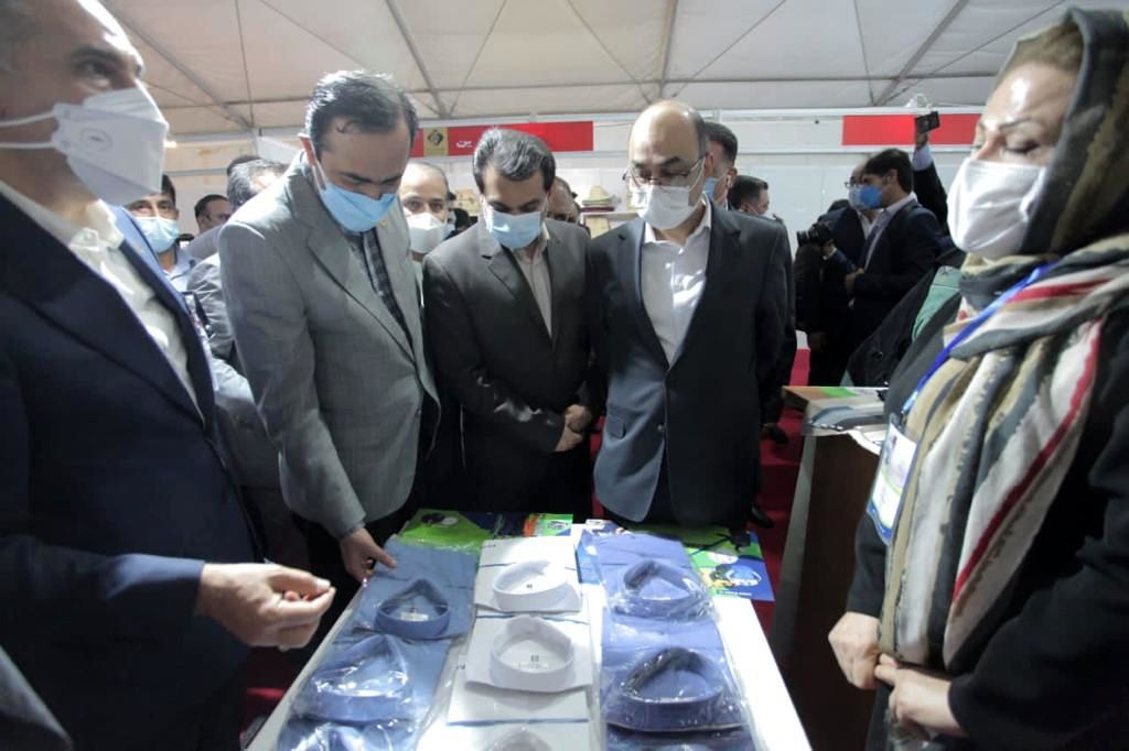 بازدید مدیرعامل گروه صنایع پتروشیمی خلیج فارس از نمایشگاه توانمندسازی و حمایت از شرکت‌های منطقه عسلویه

