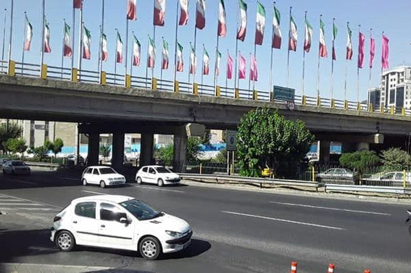 آغاز عملیات مقاوم سازی و بهسازی لرزه ای پل تقاطع بزرگراه یادگارامام(ره) با بلوار مرزداران