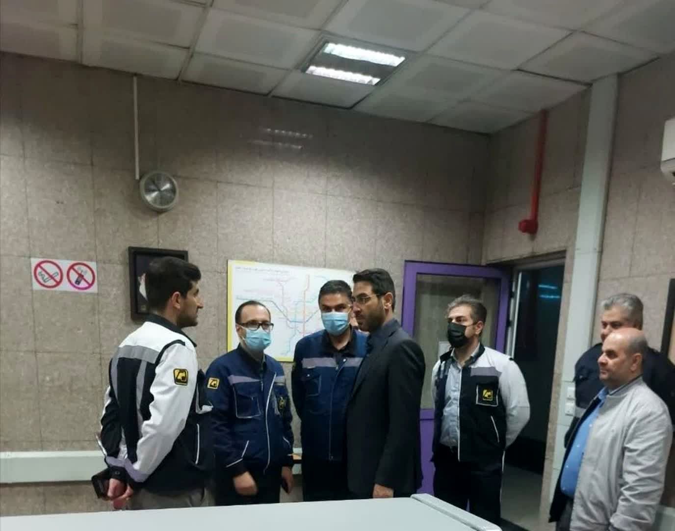 پله برقی ها و آسانسورهای خط یک مترو در مدار خدمت رسانی