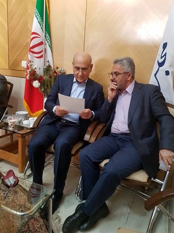حضور مدیرعامل بانک کشاورزی در دفتر ویژه دولت برای رسیدگی به مشکلات تولیدکنندگان
