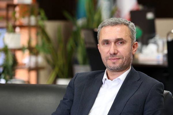 کلنگ احداث سرای محله و ساختمان اسکان کارگری به زمین زده شد